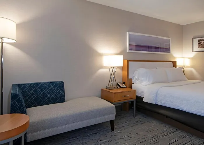 Holiday Inn Express Kamloops By Ihg